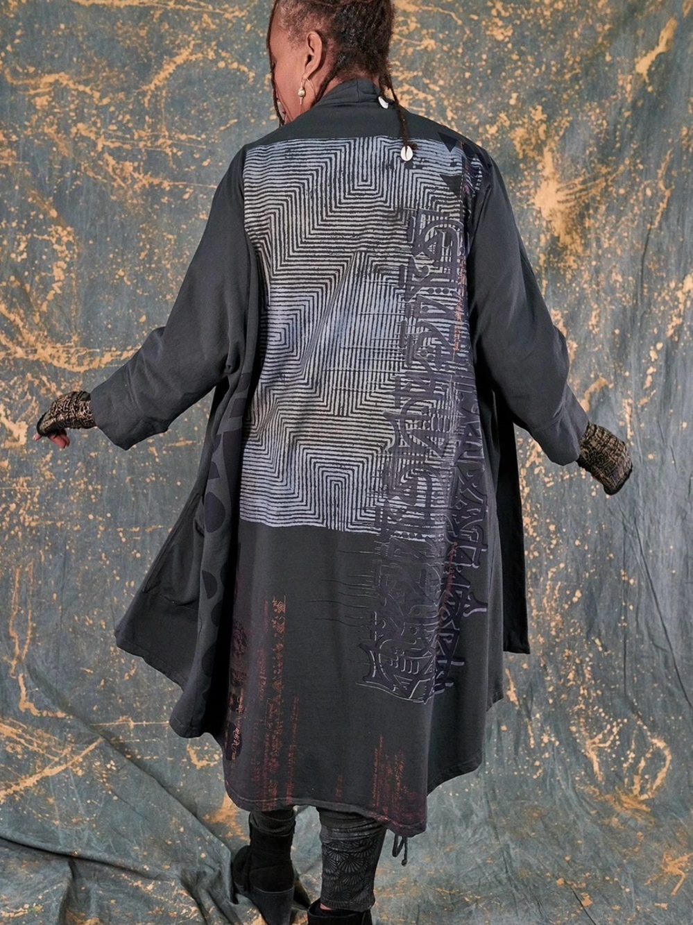 Blue Fish Yuki Kimono in Dragon NWOT